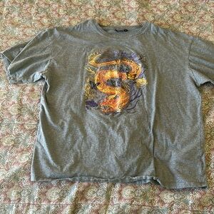 Yellow dragon shirt/ gray/ multicolored